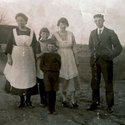 stuebjerggård 1920, tjenestefolk